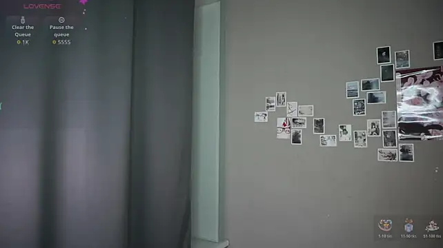 DellaLeck live cam on StripChat