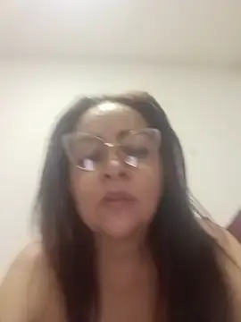 tany90 live cam on StripChat