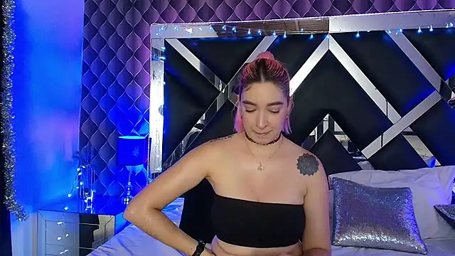 victoriaa_lee_ webcam