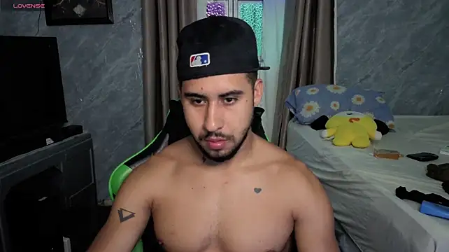 Daiki_Jack live cam on StripChat