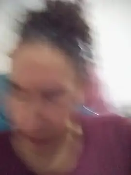 paulett15 live cam on StripChat