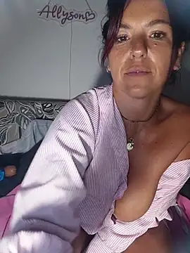 allyson22andy live cam on StripChat