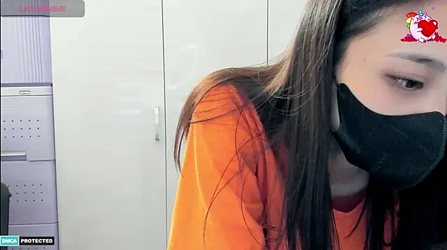 IIllIlll live cam on StripChat