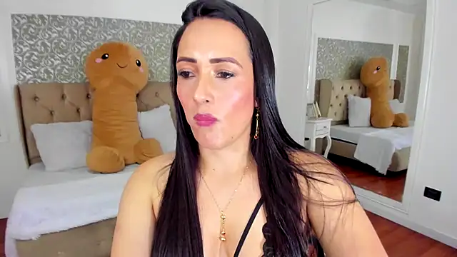 KimWessel_ live cam on StripChat