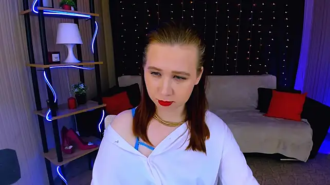 MooonlightSky live cam on StripChat