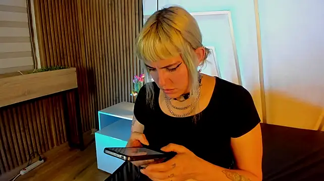 Marye_Morgan live cam on StripChat