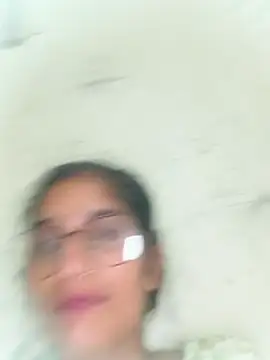 Pooja_shre live cam on StripChat