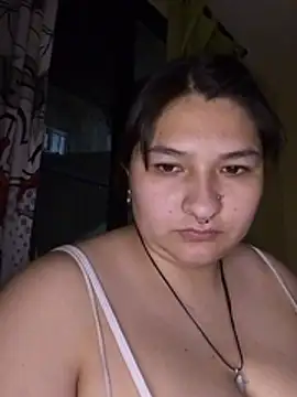 LauraHorny69 live cam on StripChat