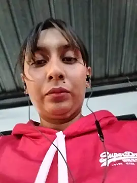 MELIZ_QUEEN live cam on StripChat