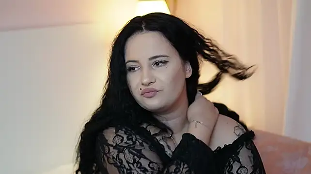AdelineMoon live cam on StripChat