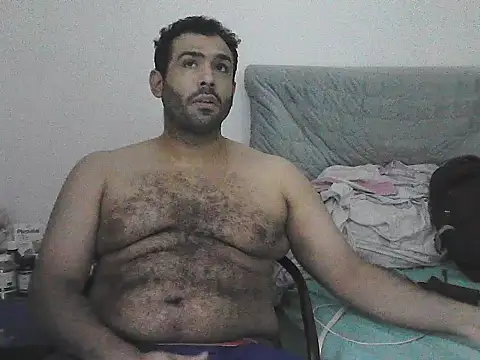 alphalatinobearx live cam on StripChat
