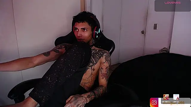 nathan_aress6666 live cam on StripChat
