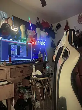 Motherbigbus live cam on StripChat