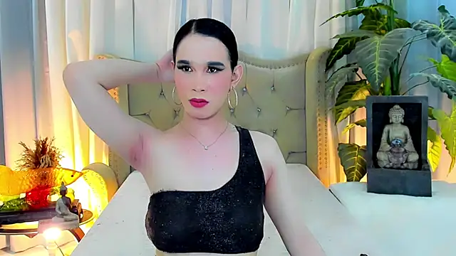 LexiLoreOnTop live cam on StripChat