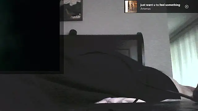 Snarfle82 live cam on StripChat