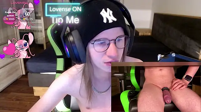 YoungSebi live cam on StripChat