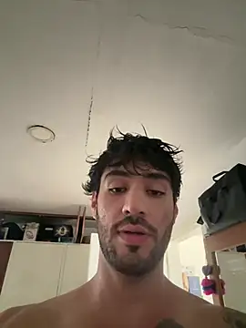 Antonelly1111 live cam on StripChat