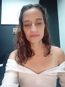 Aurabloom_1 live cam on StripChat