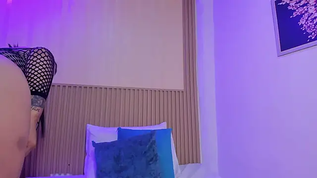 sharonscoth (F teen) - I lick your penis 🤤🍆