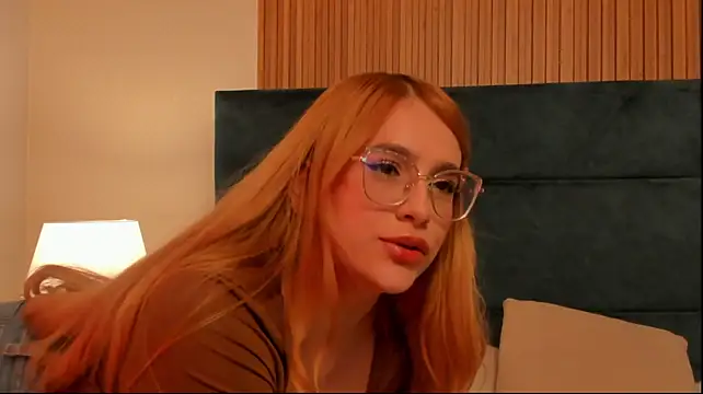 Amber_kiss_ live cam on StripChat