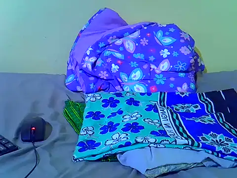 sexymolyy_ (F young) - dildo in ass