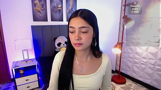 sahara_9 live cam on StripChat
