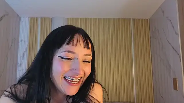 eivy_lilith_cn live cam on StripChat
