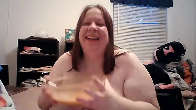starlight1983 live cam on StripChat