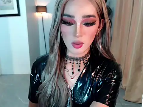 lavandermilk live cam on StripChat