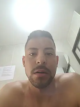 Cris_LaCobra_ live cam on StripChat
