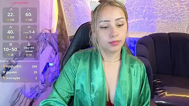Karime_Sex_v live cam on StripChat