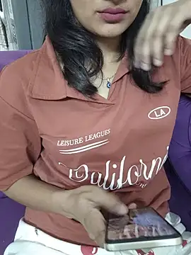 Ritika_jha01 live cam on StripChat