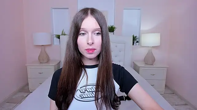 dark_k1tty live cam on StripChat