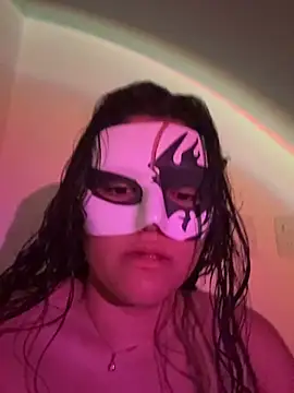 cherrybr01 live cam on StripChat