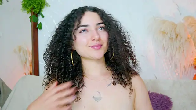 merida_bell18 live cam on StripChat