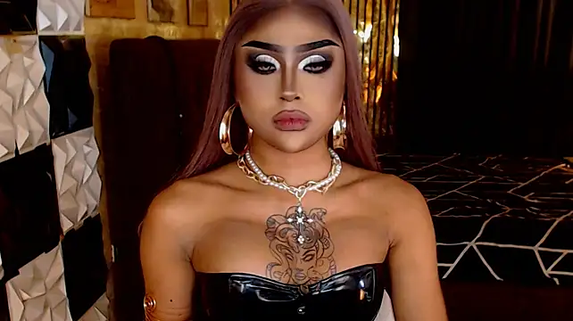 MassiveCockTrans live cam on StripChat