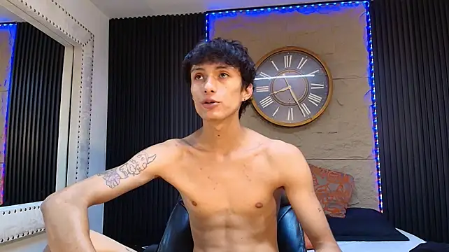 Lean_Portman live cam on StripChat