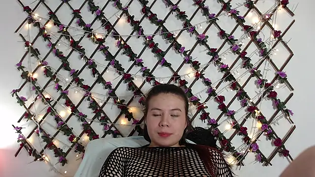 Samantha_Wallker live cam on StripChat