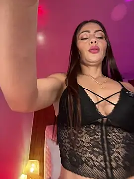 SAMANTA-VELEZ