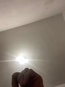 crisfootlicker live cam on StripChat