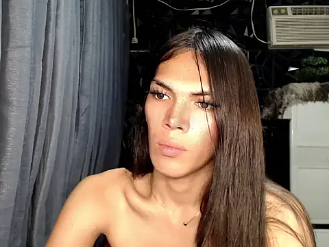 GORGEOUS_CARMEE live cam on StripChat
