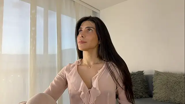 angelturned001 live cam on StripChat