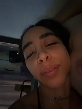 sophierooy22 live cam on StripChat