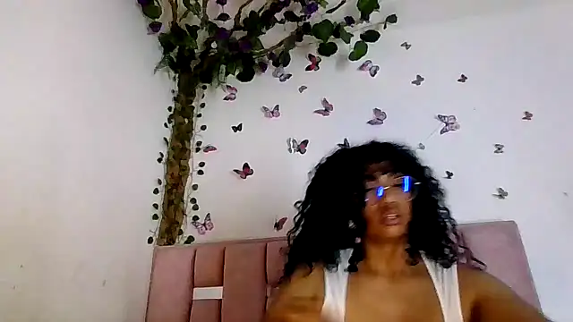 abby_moss_2 live cam on StripChat