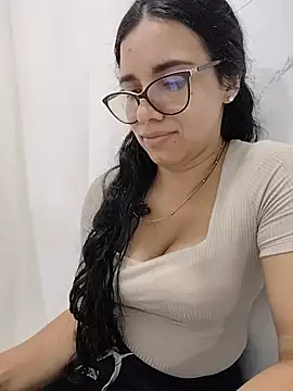alanahot94
