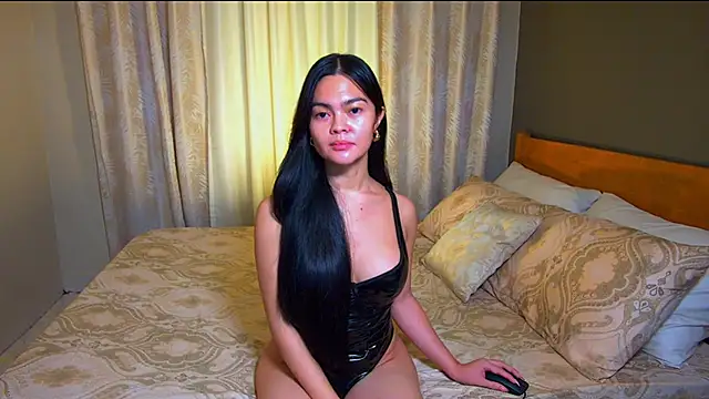 ellaragray live cam on StripChat