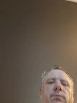 sneakypeteyo1