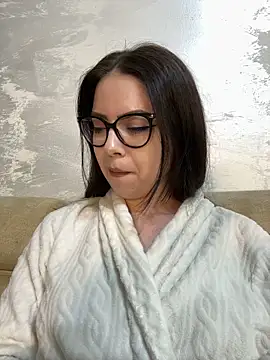 KaylaLewyss