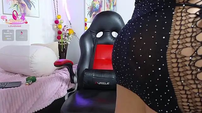 IsaSkinny