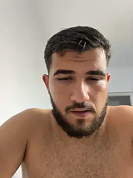 NikolasKane live cam on StripChat
